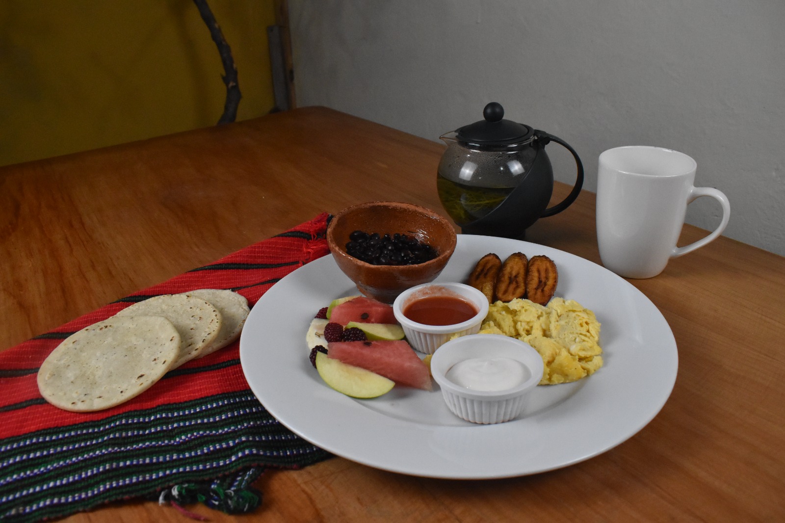 Plato servido en El Oasis